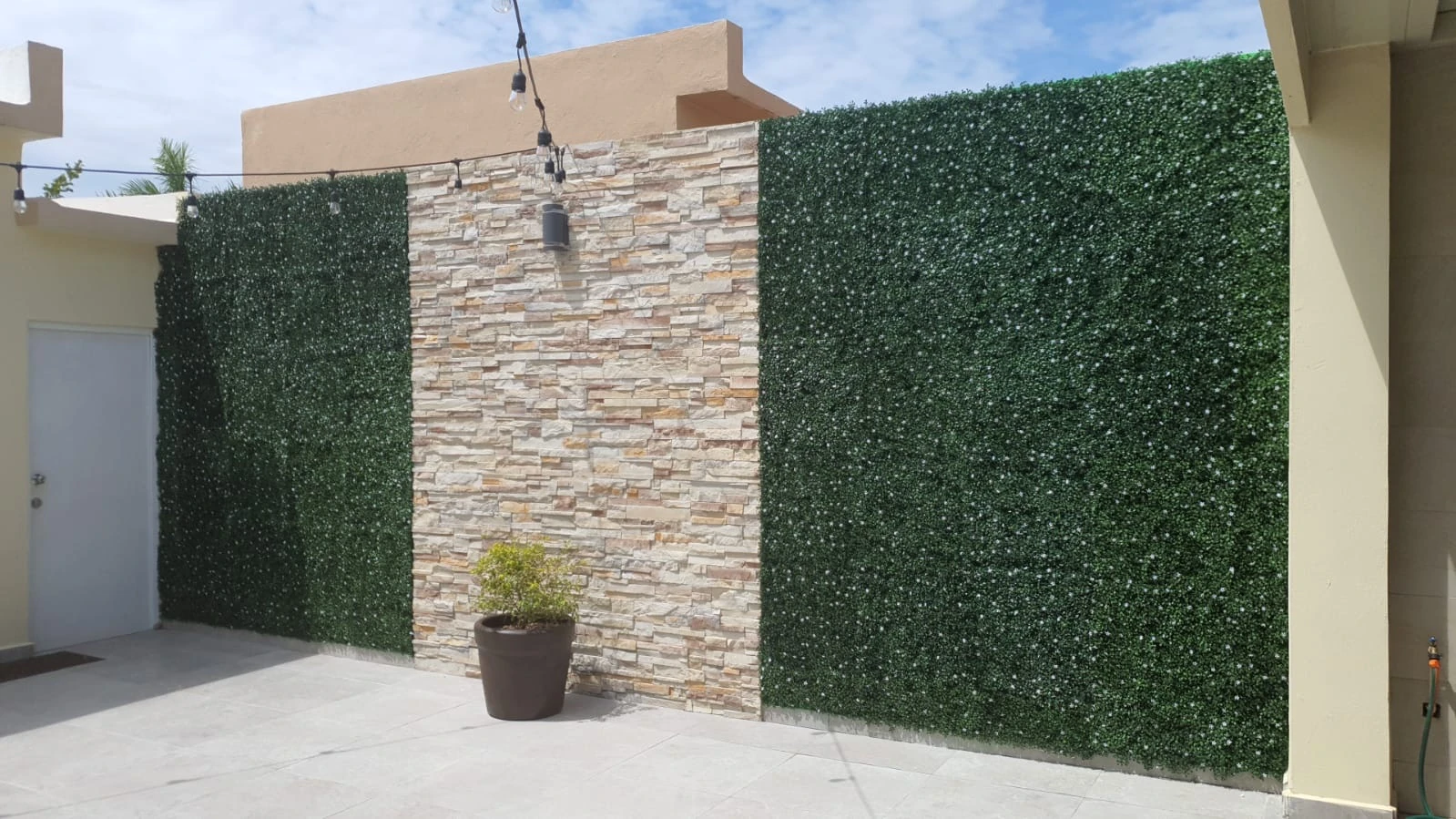 Pasto Artificial de California Interiors