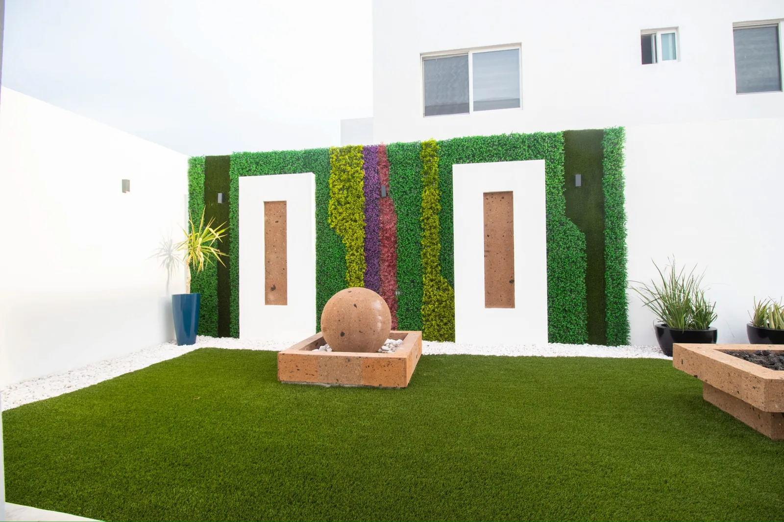Proyecto exterior de California Interiors 8