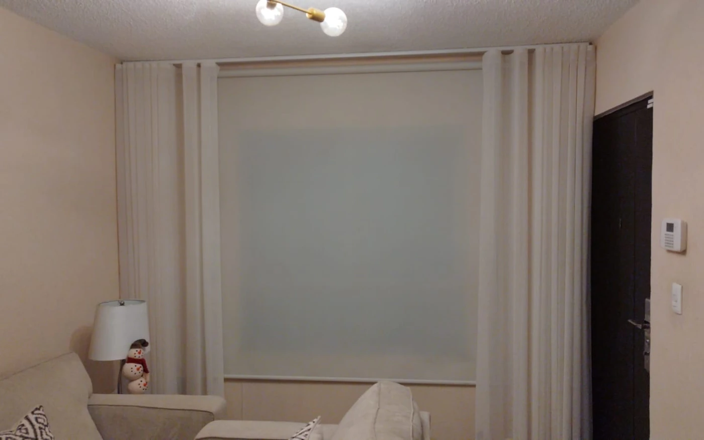 Persianas y Cortinas de California Interiors